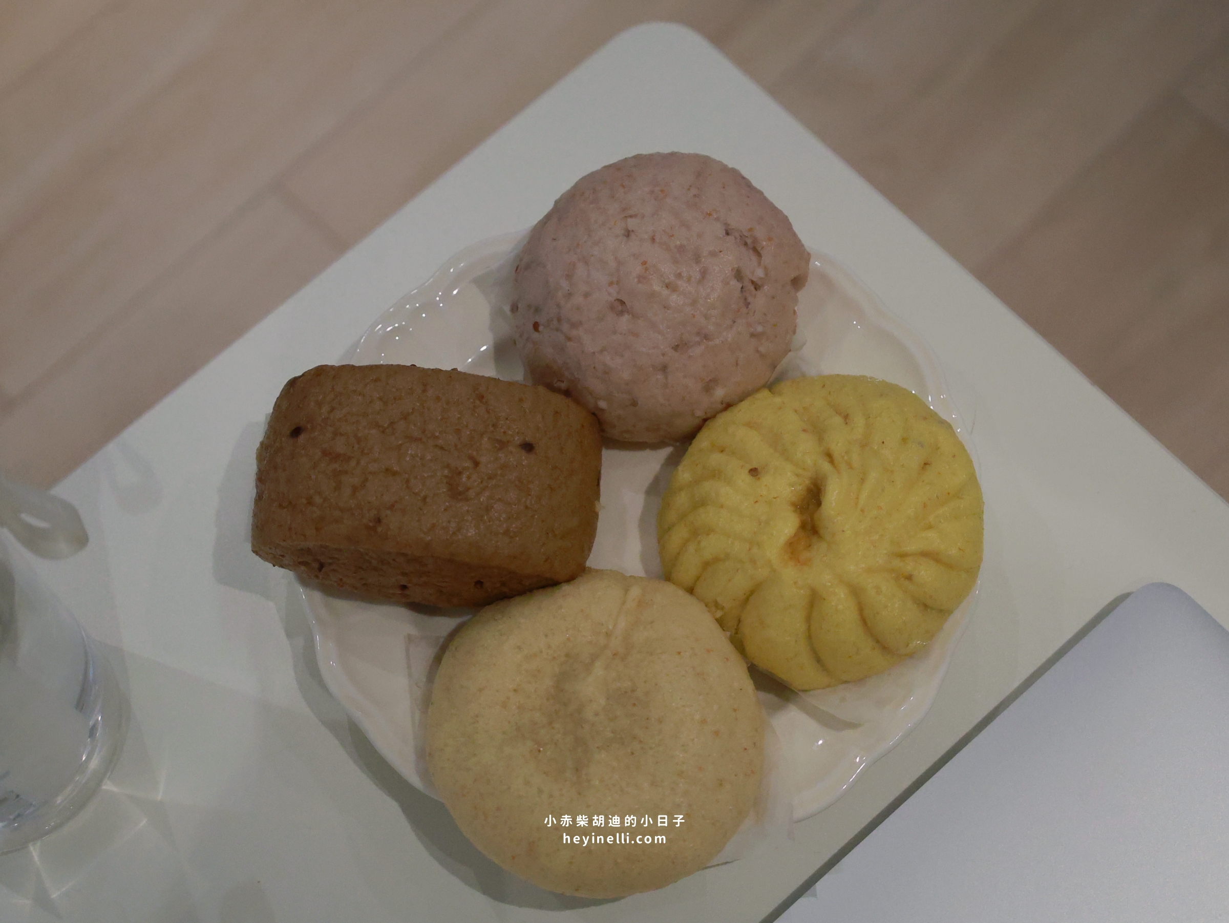 宅配美食推薦|療癒系早餐首選!福穀樂馬卡龍包子12種口味開箱心得 - 第10張圖