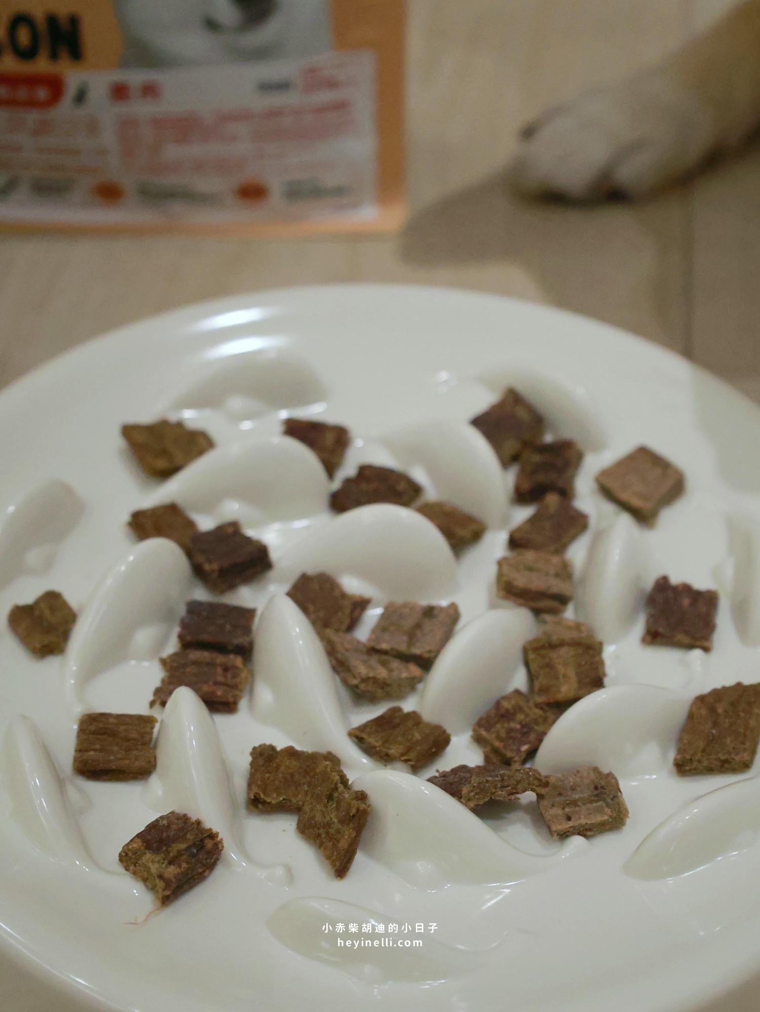 狗狗飼料推薦|挑嘴救星!100%紐西蘭天然食材+93%up含肉量《iti一醍主食系列》天然風乾主食開箱 - 第12張圖